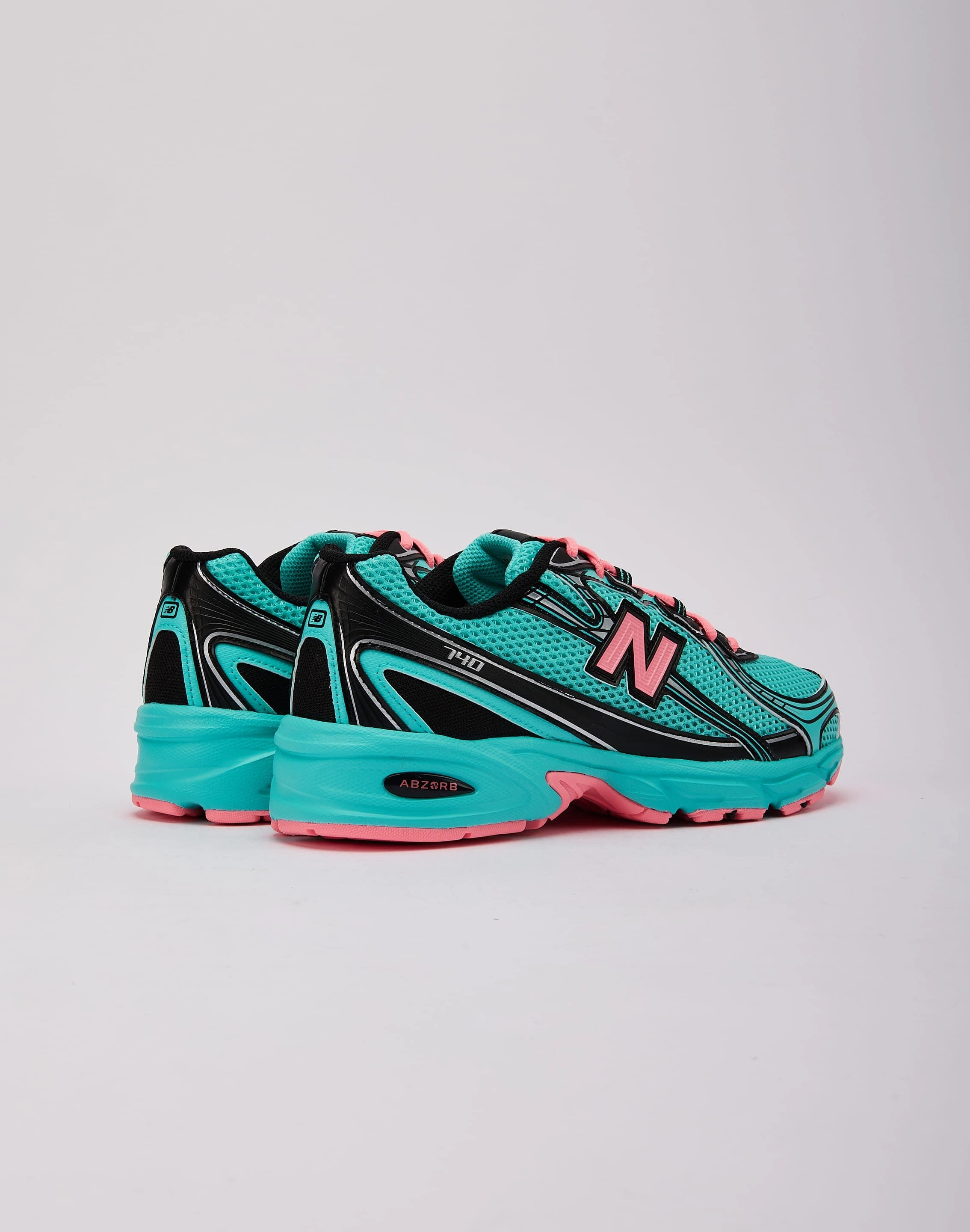 New Balance 740 Cushioned Shoes