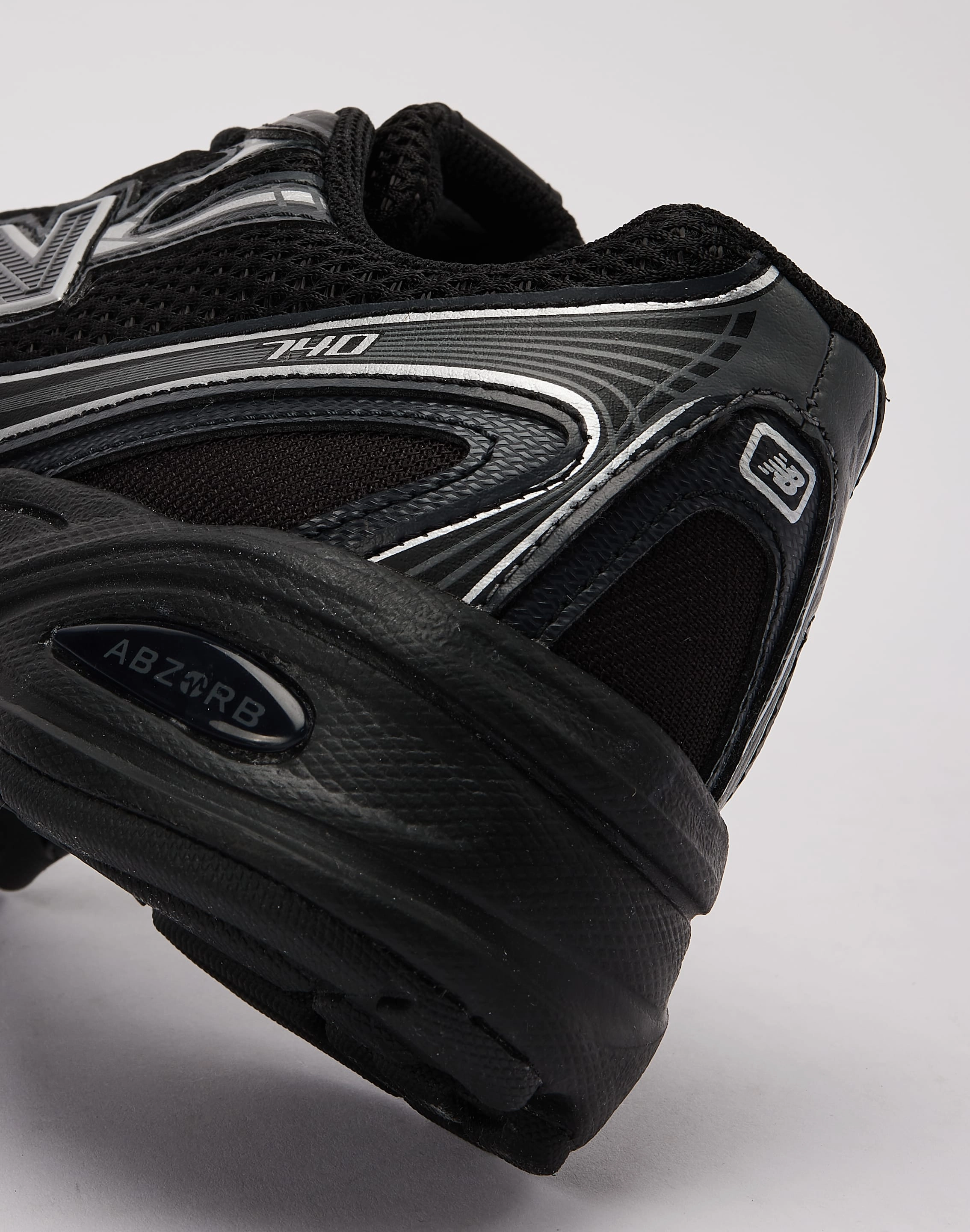New Balance 740 Grade-School Cushioned Shoes