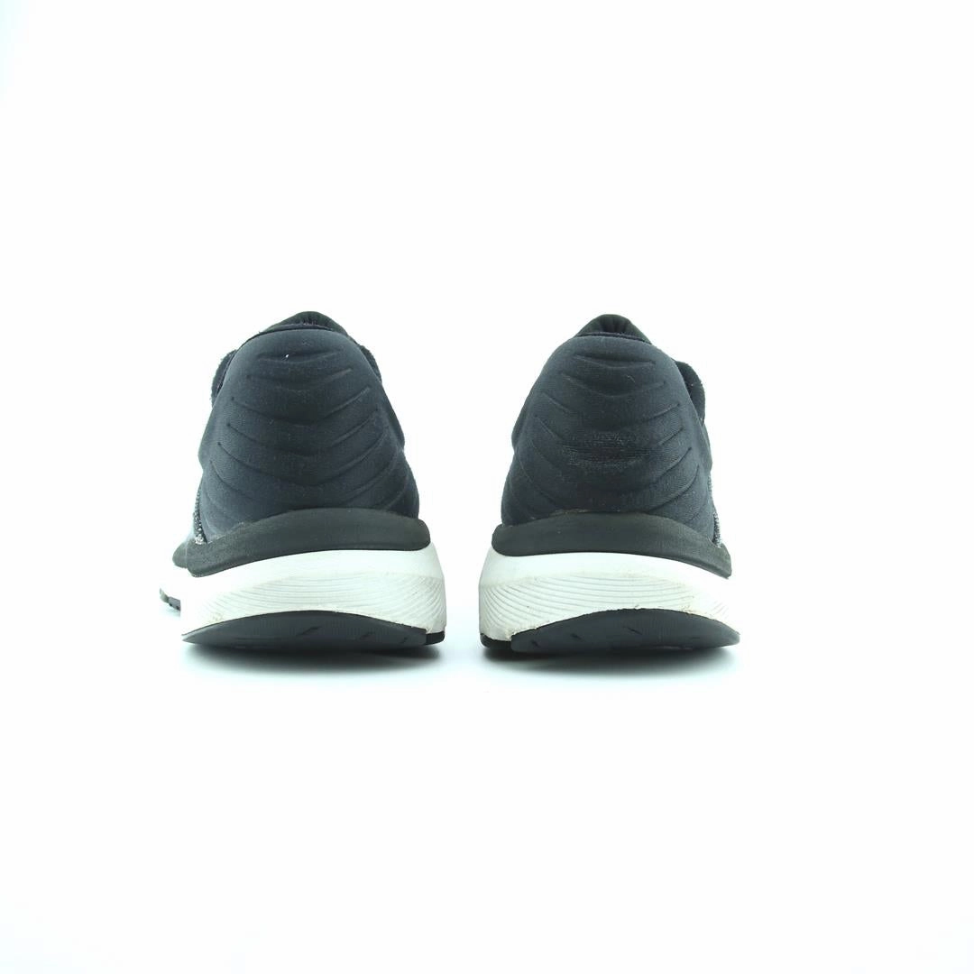 NEW BALANCE 860V10 stylish New Balance designs