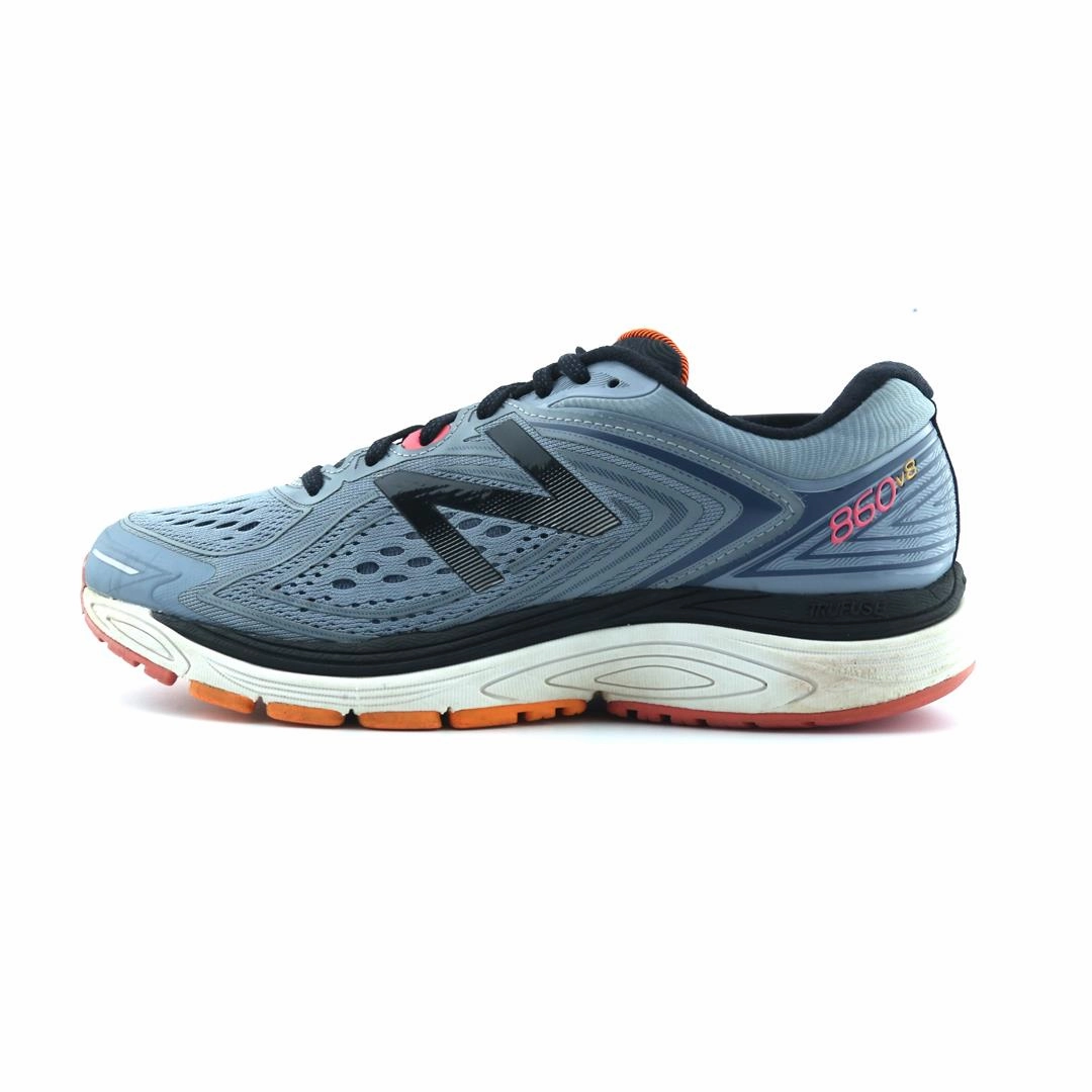 NEW BALANCE 860V8 New Balance supportive sneaker models
