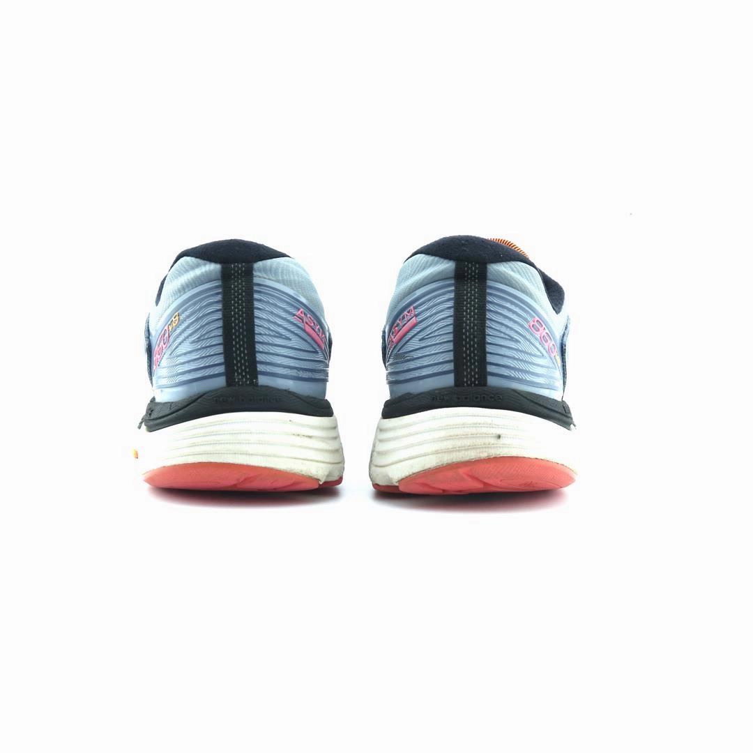NEW BALANCE 860V8 stylish New Balance designs