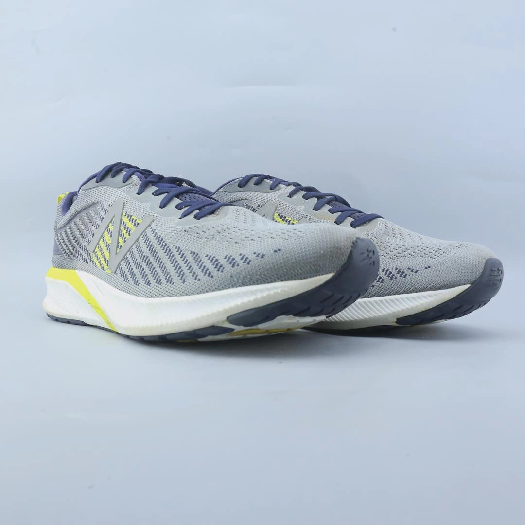 NEW BALANCE 870V5 New Balance trainer visuals