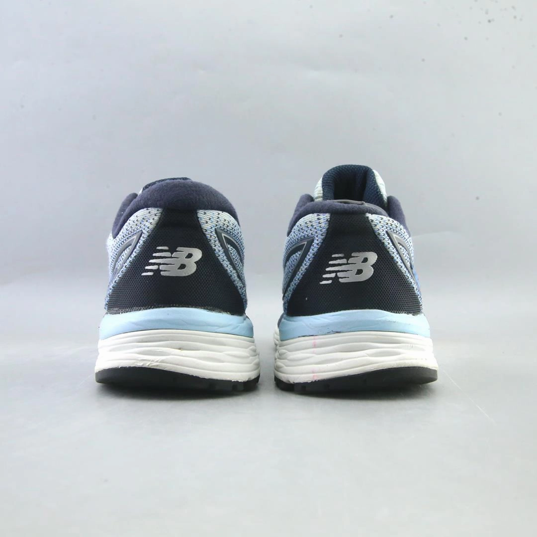 NEW BALANCE 880V9 New Balance casual shoe looks