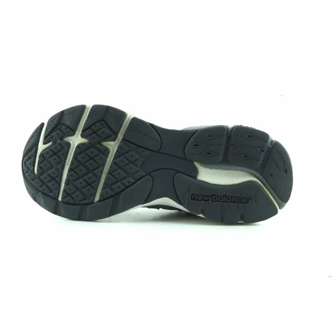 NEW BALANCE 888V2 New Balance casual shoe looks