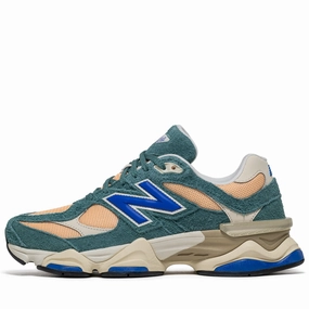 New Balance 9060 - New Spruce/Peach Blossom New Balance casual trainers with arch support