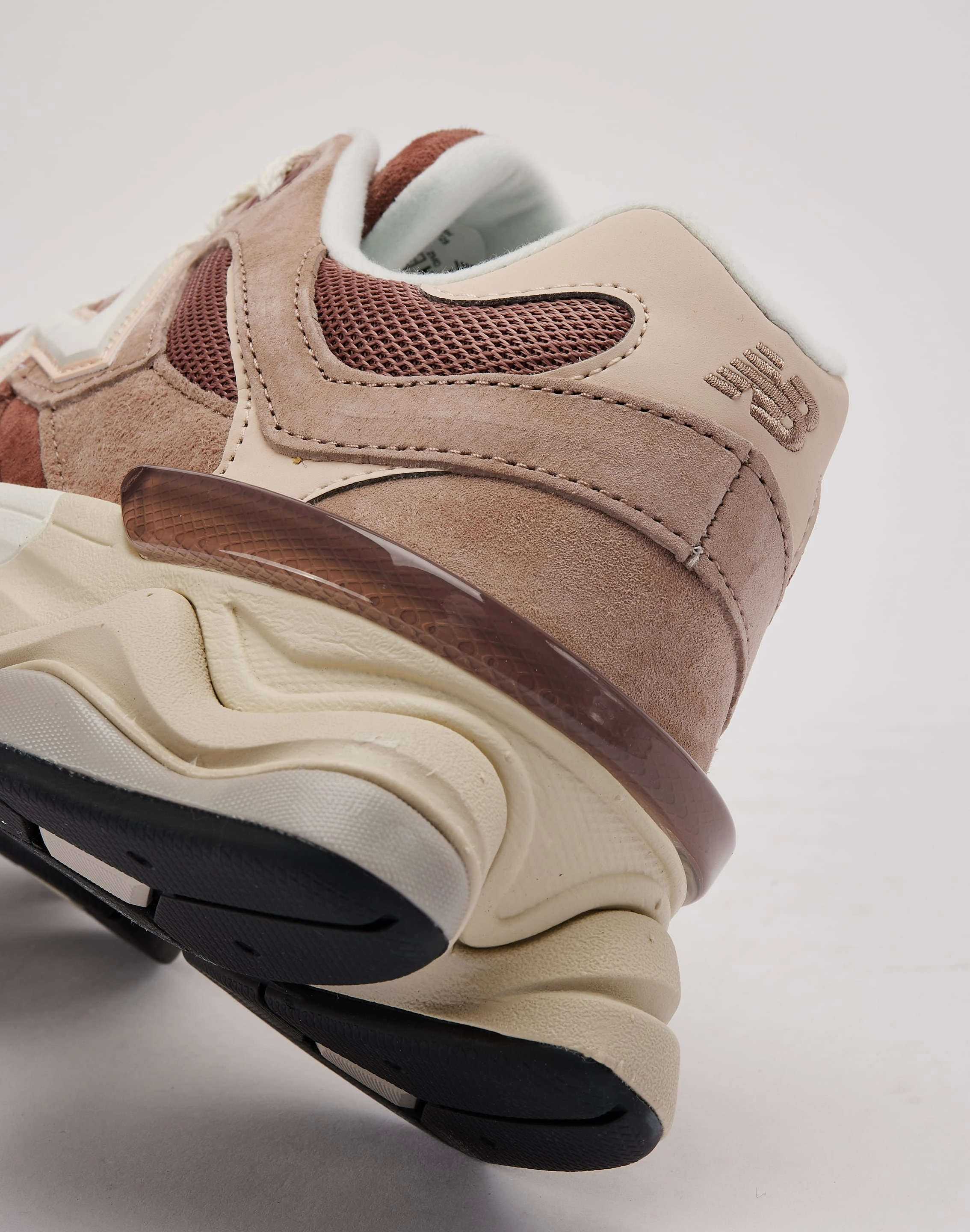 New Balance 9060 Cushioned Shoes
