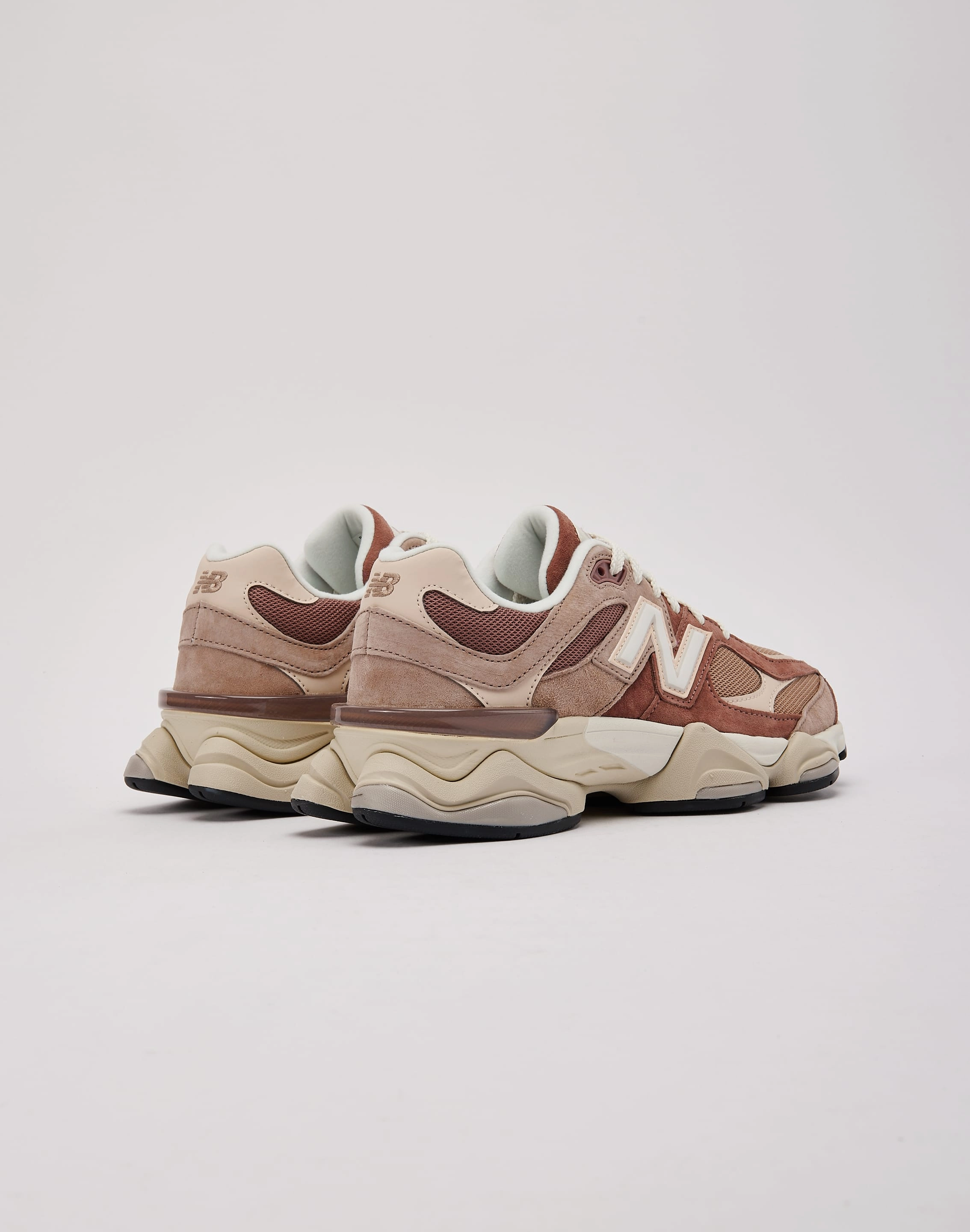 New Balance 9060 Cushioned Shoes