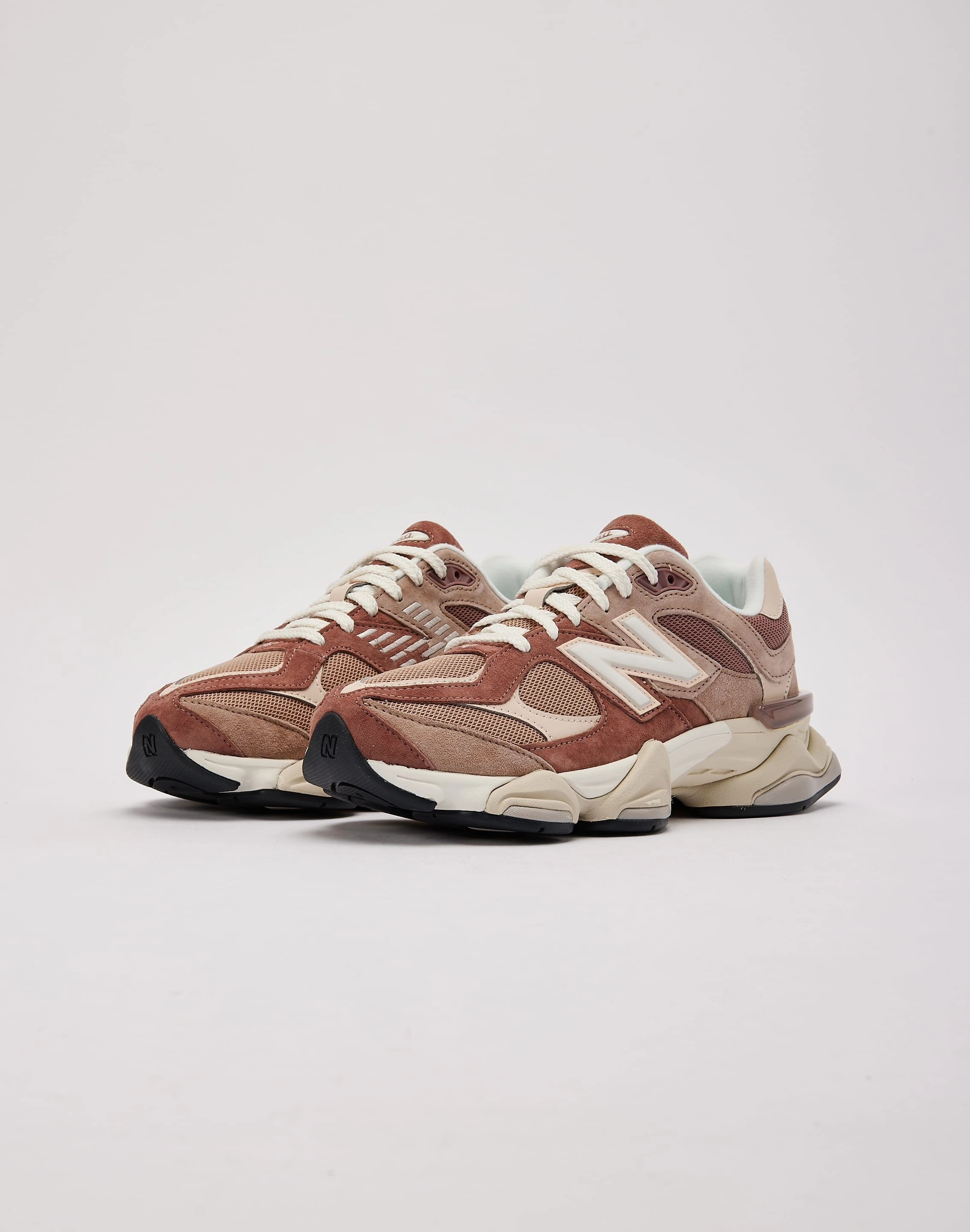 New Balance 9060 Cushioned Shoes