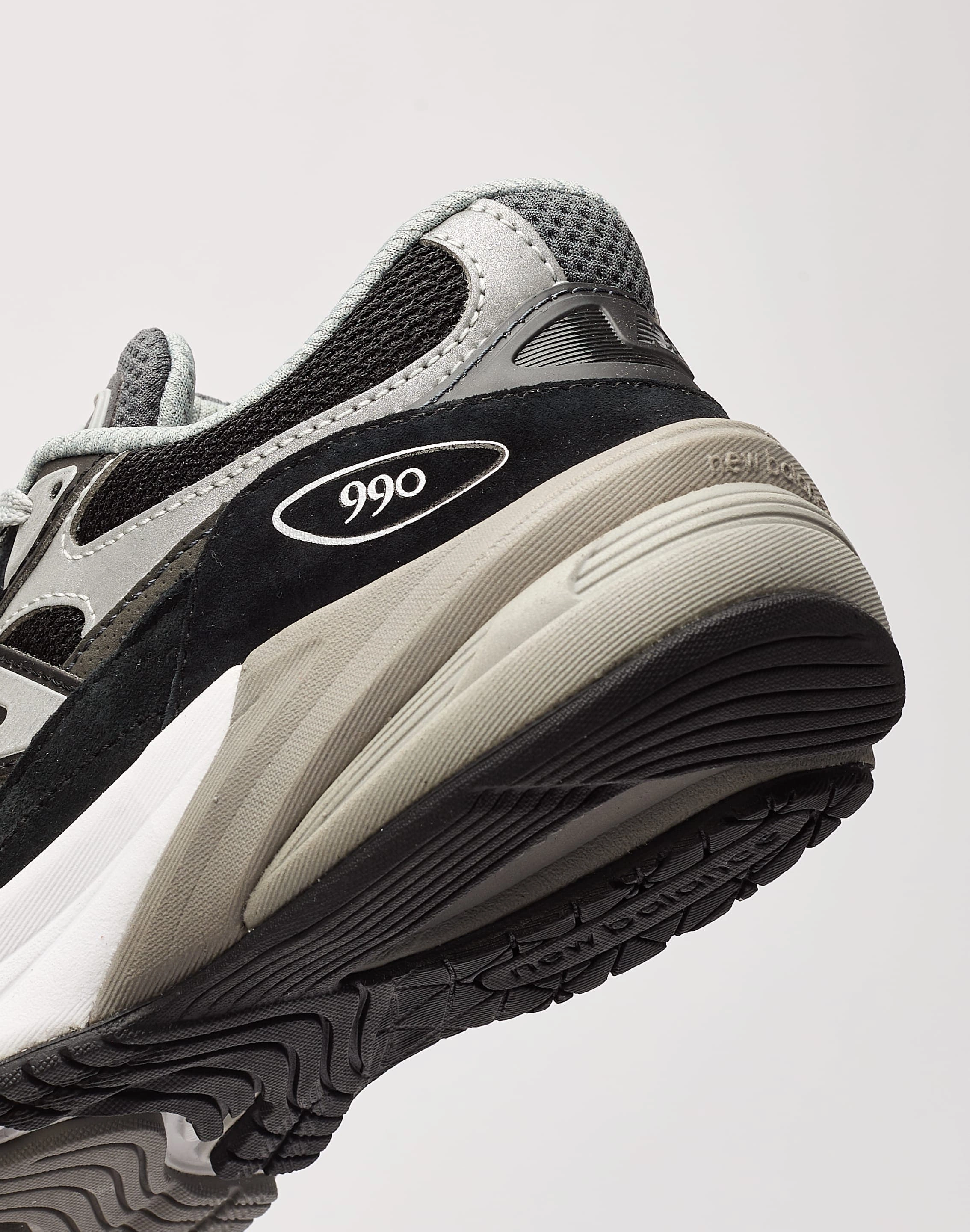 New Balance 990v6 Pre-School Cushioned Shoes