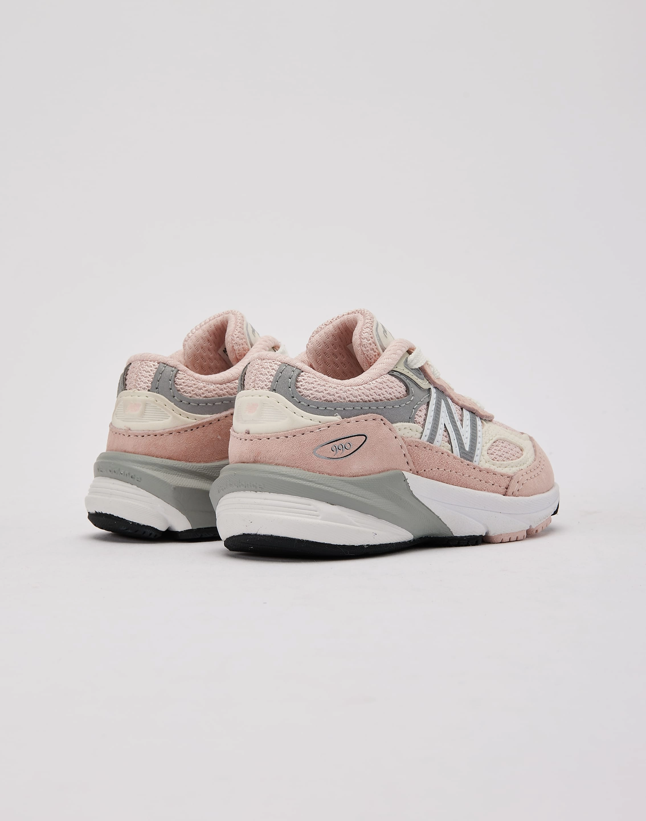 New Balance 990v6 Toddler Cushioned Shoes