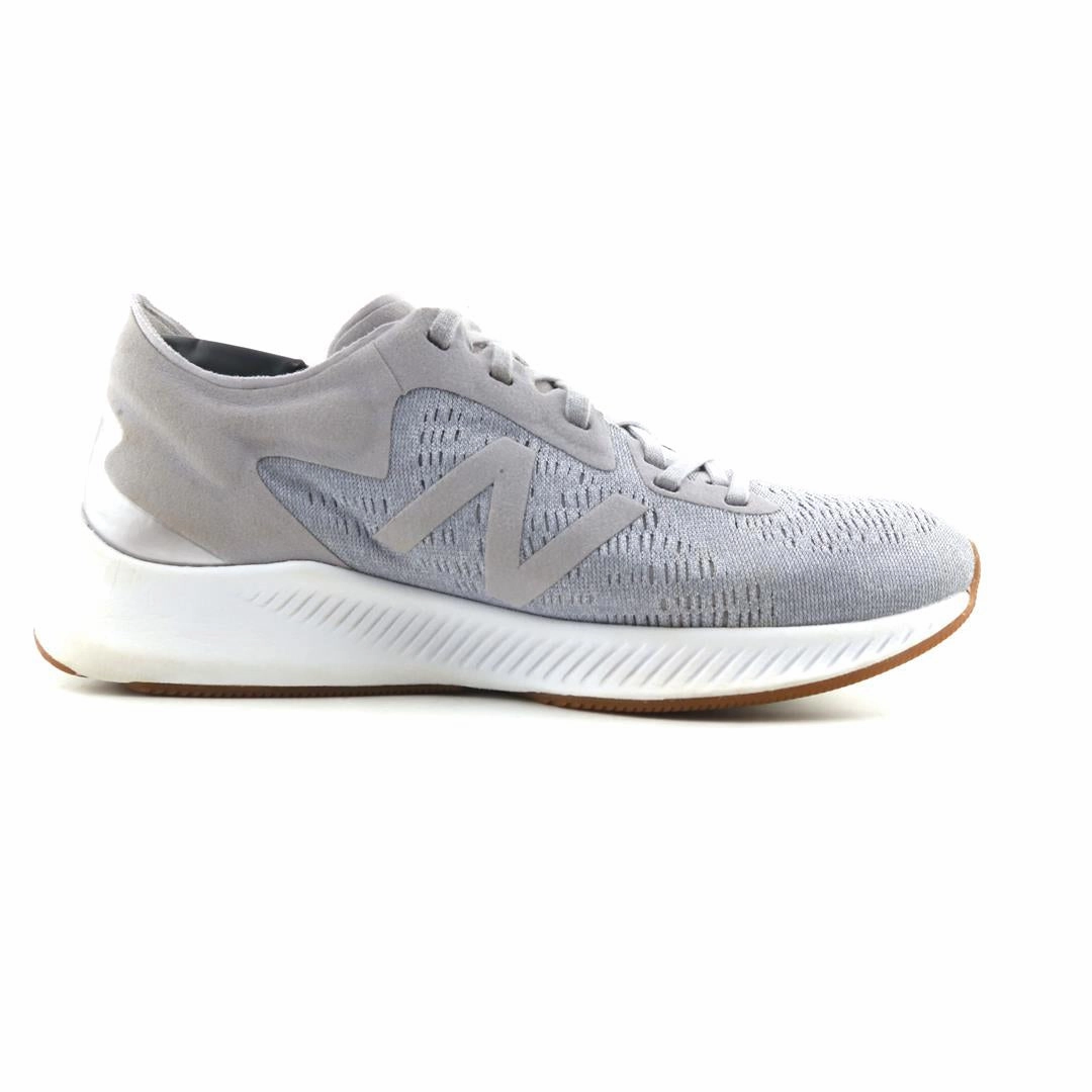 NEW BALANCE  DYNASOFT PESU V1 New Balance casual shoe looks