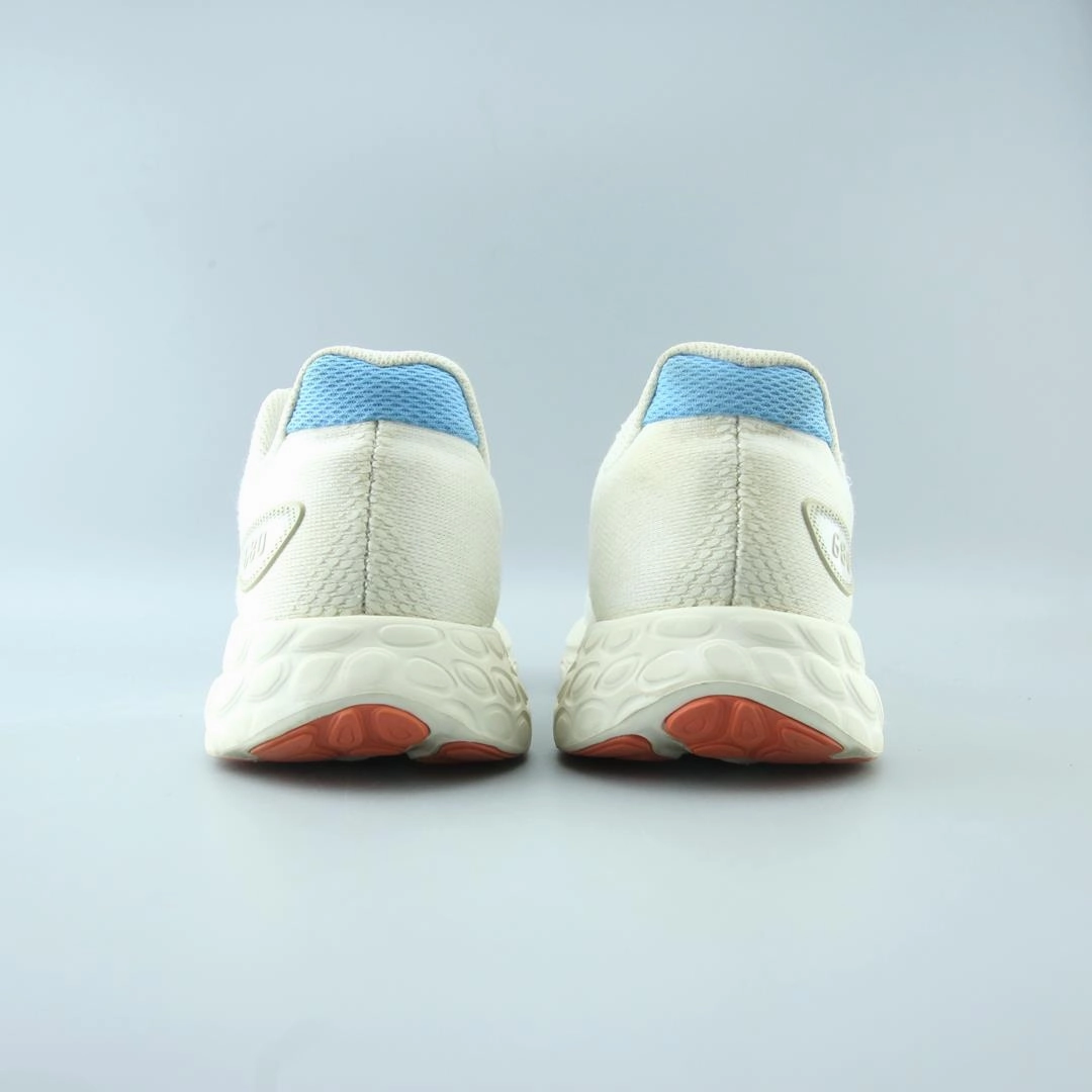NEW BALANCE FRESH FOAM 680V8 stylish New Balance designs