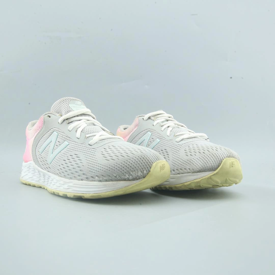 NEW BALANCE FRESH FOAM ARISHI V2 New Balance trainer visuals