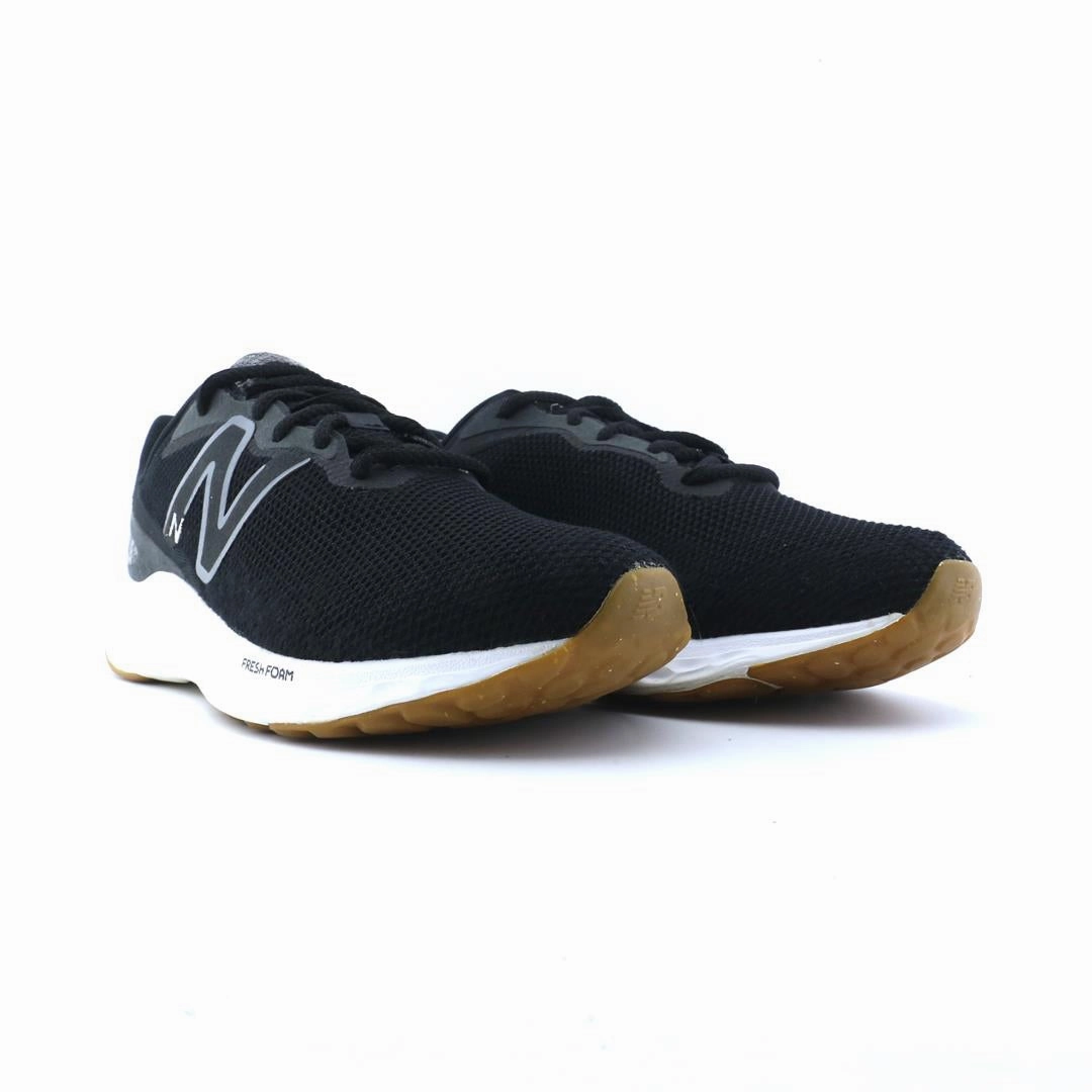 NEW BALANCE  FRESH FOAM ARISHI V4 New Balance trainer visuals