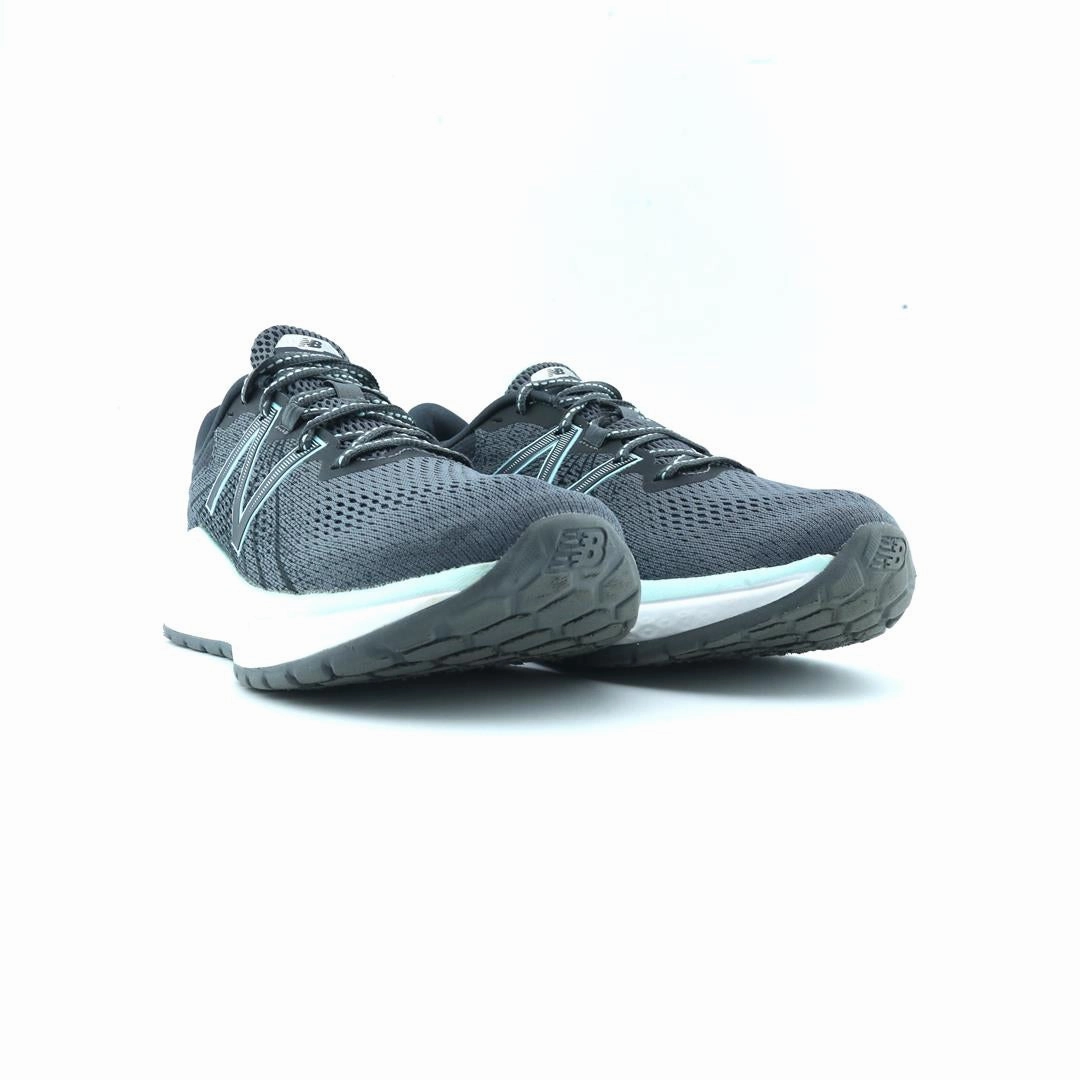 NEW BALANCE FRESH FOAM EVARE V1 stylish New Balance designs