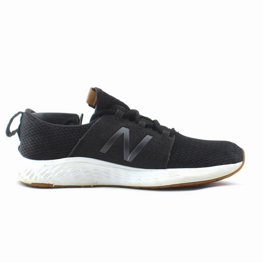 NEW BALANCE FRESH FOAM SPORT V1 retro New Balance shoe shots