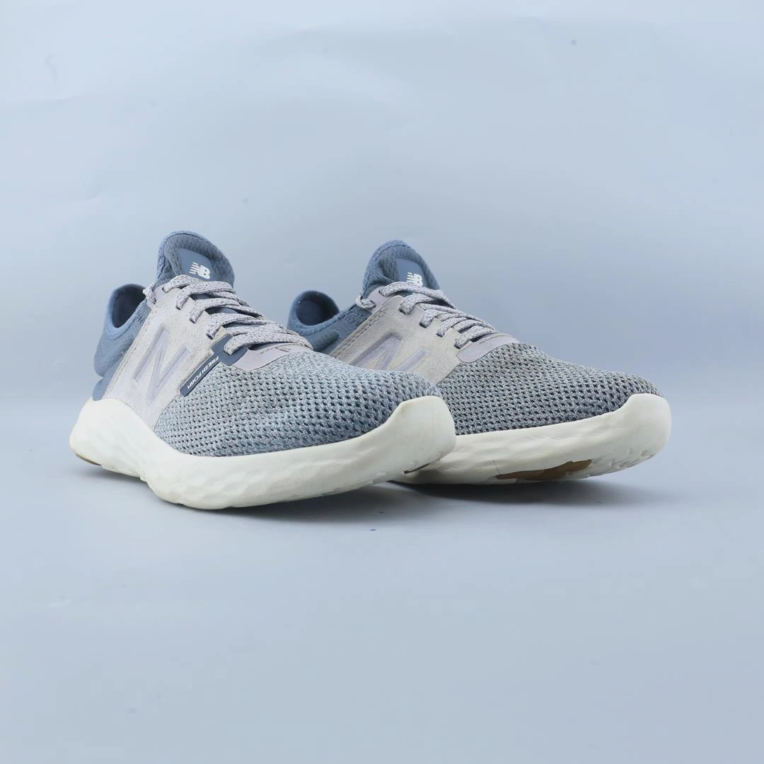 NEW BALANCE FRESH FOAM SPT V2 New Balance trainer visuals