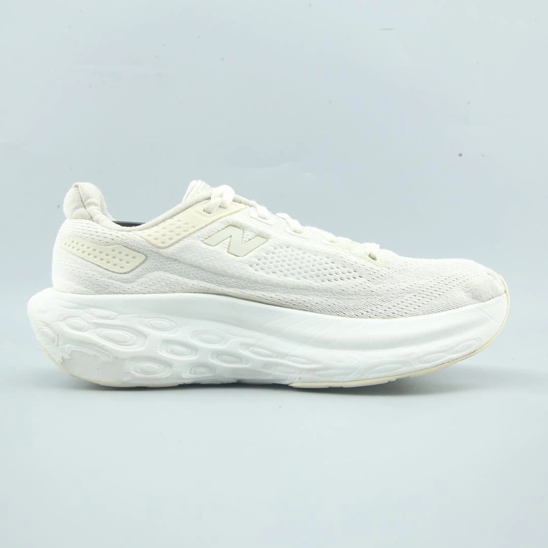 NEW BALANCE FRESH FOAM X 1080V13 New Balance trainer visuals