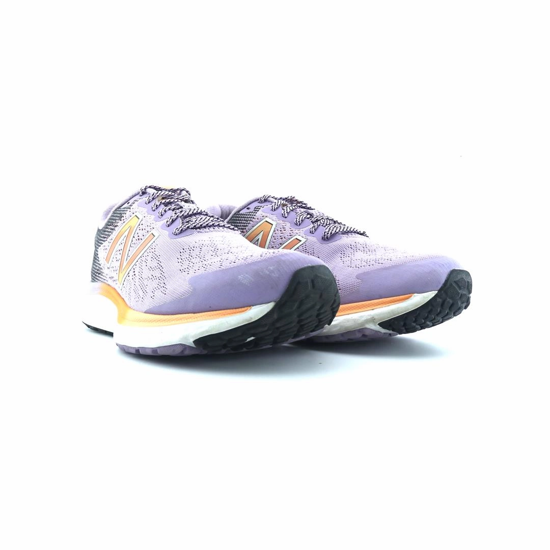 NEW BALANCE FRESH FOAM X 680 V7 stylish New Balance designs