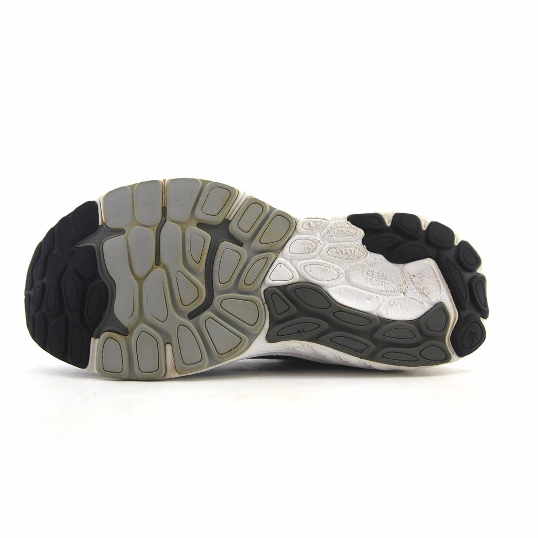 NEW BALANCE FRESH FOAM X 860 V13 retro New Balance shoe shots