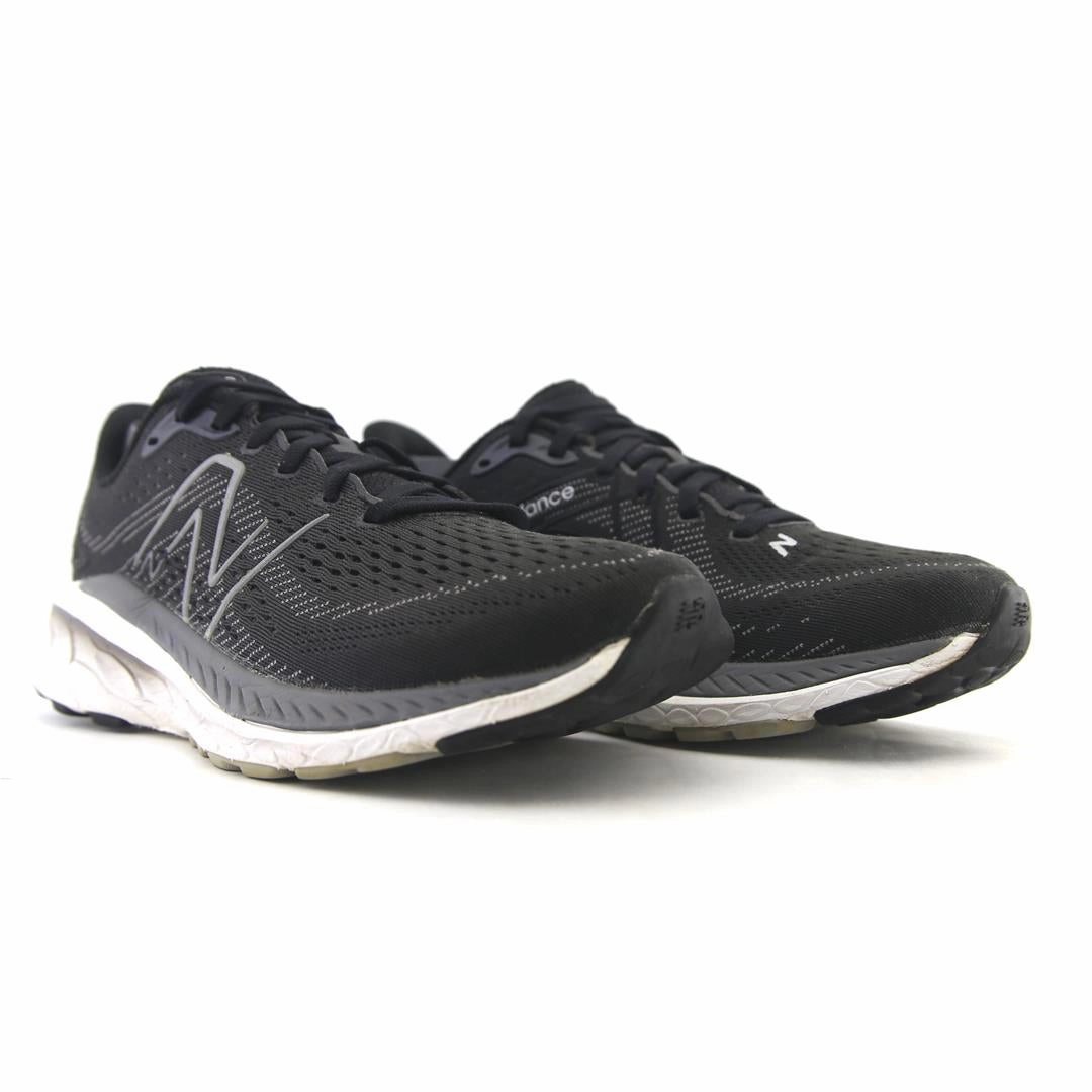 NEW BALANCE FRESH FOAM X 860 V13 retro New Balance shoe shots