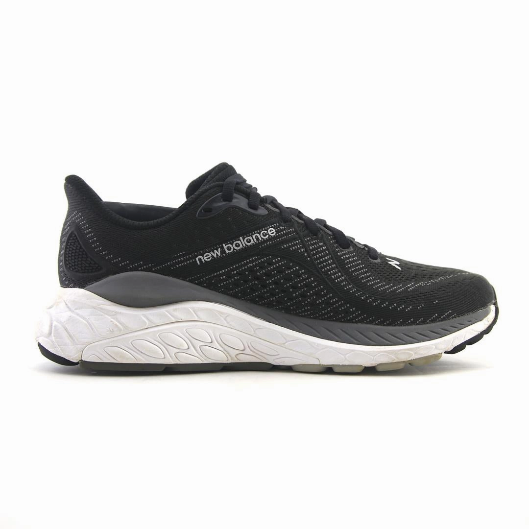NEW BALANCE FRESH FOAM X 860 V13 retro New Balance shoe shots