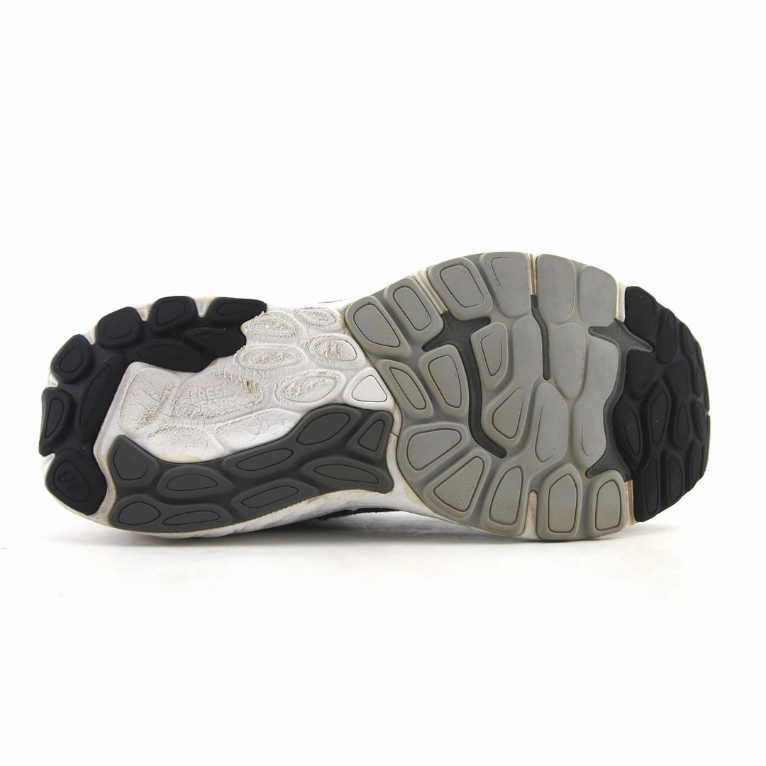 NEW BALANCE FRESH FOAM X 860 V13 retro New Balance shoe shots