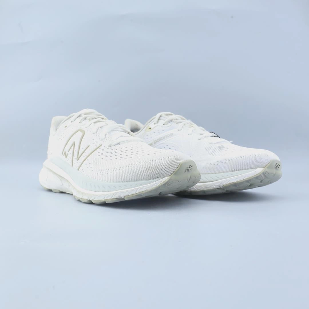 NEW BALANCE FRESH FOAM X 860 V13 stylish New Balance designs