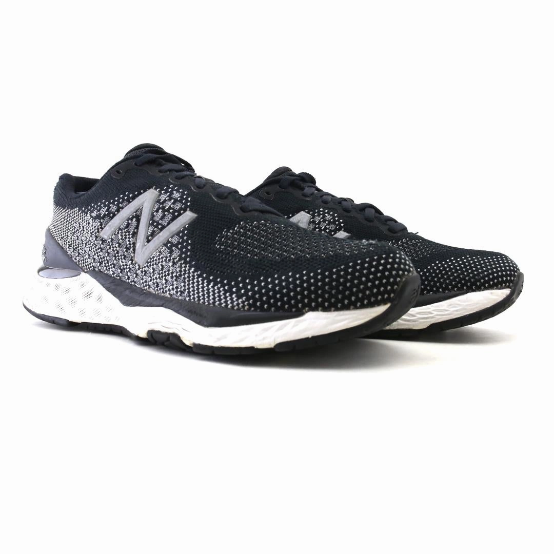 NEW BALANCE FRESH FOAM X 880V10 retro New Balance shoe shots