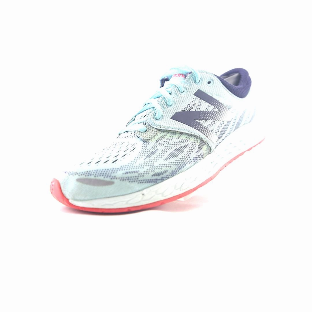 NEW BALANCE  FRESH FOAM ZANTE V3 retro New Balance shoe shots