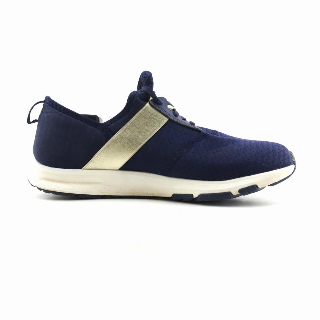 NEW BALANCE FUEL CORE NERGIZE retro New Balance shoe shots