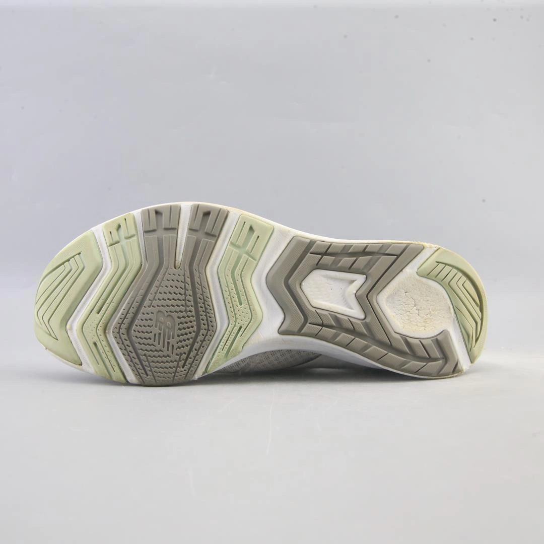 NEW BALANCE FUEL CORE NERGIZE V1 retro New Balance shoe shots