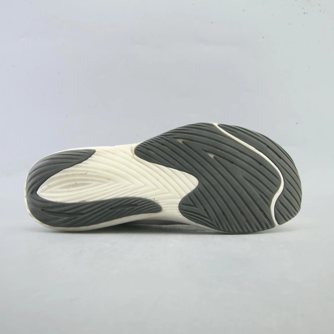 NEW BALANCE FUELCELL REBEL V3 stylish New Balance designs