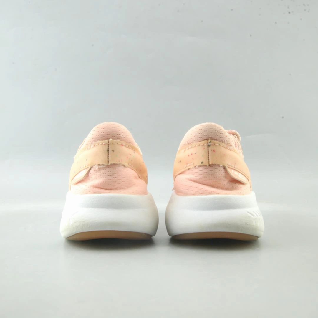NEW BALANCE  FUELCORE COAST V1 New Balance casual shoe looks