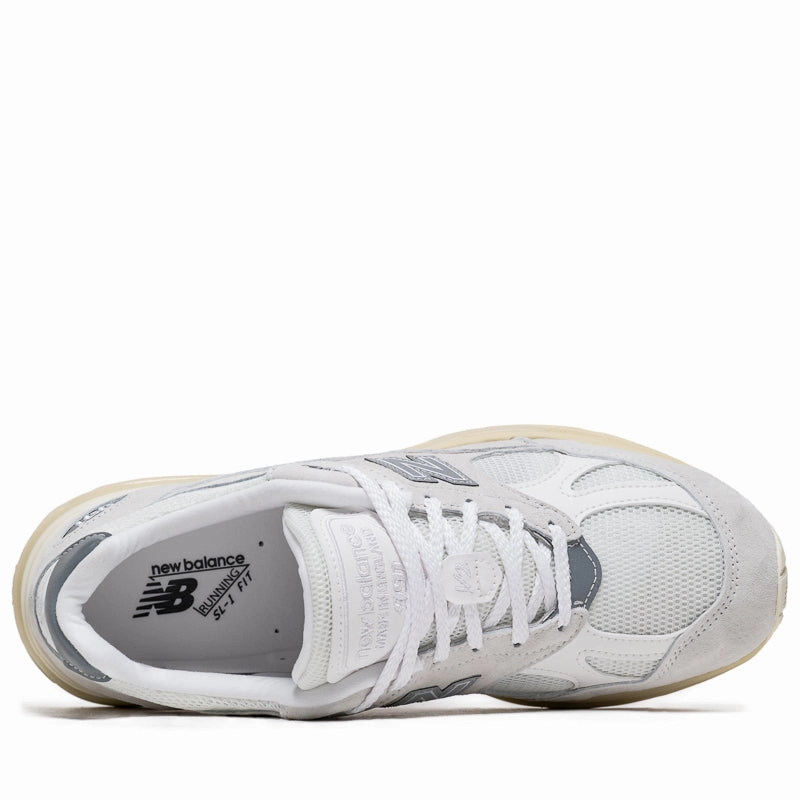 New Balance Made in UK 991v2 - Wind Chime/White New Balance versatile casual sneakers