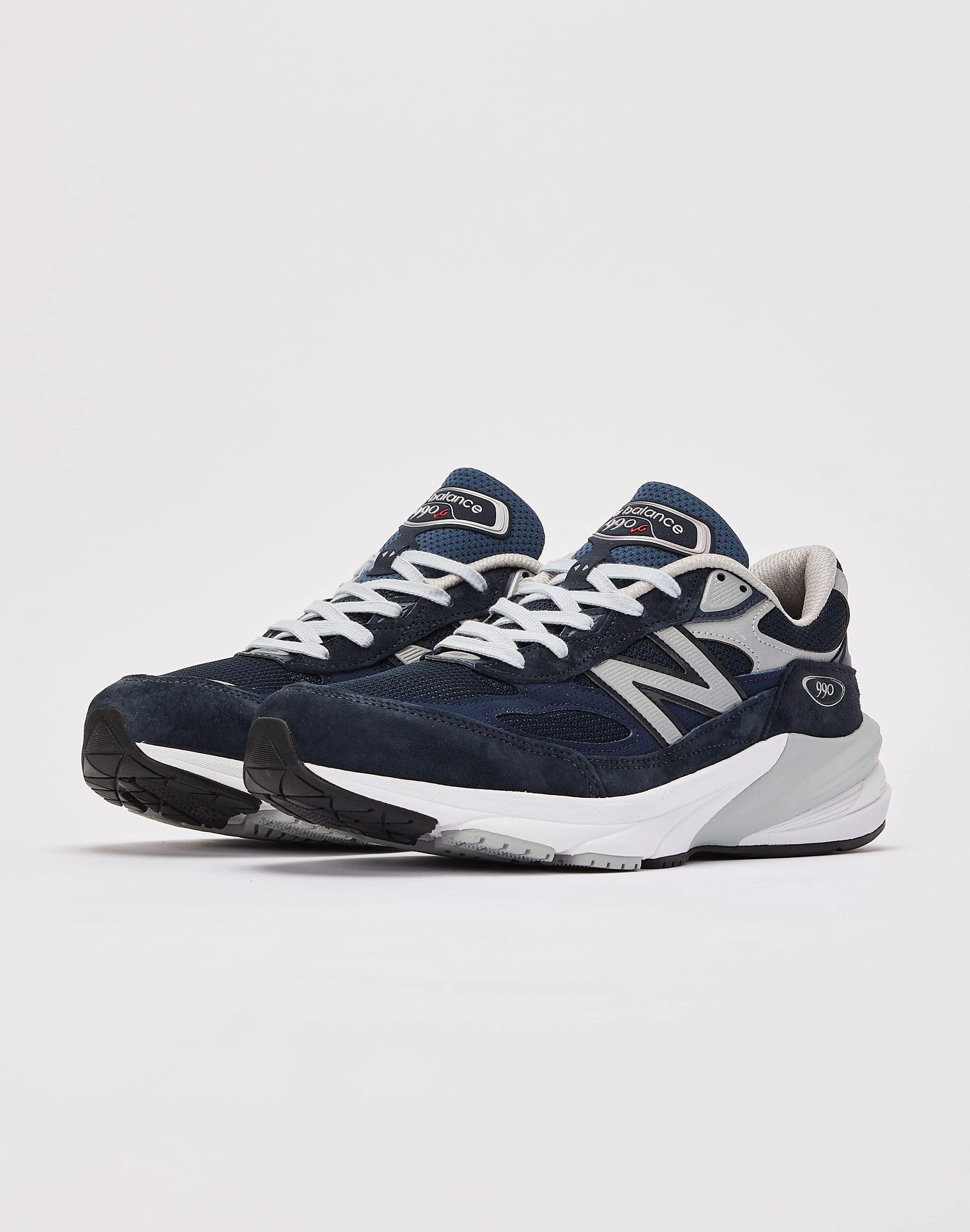 New Balance MADE in USA 990v6 Cushioned Shoes