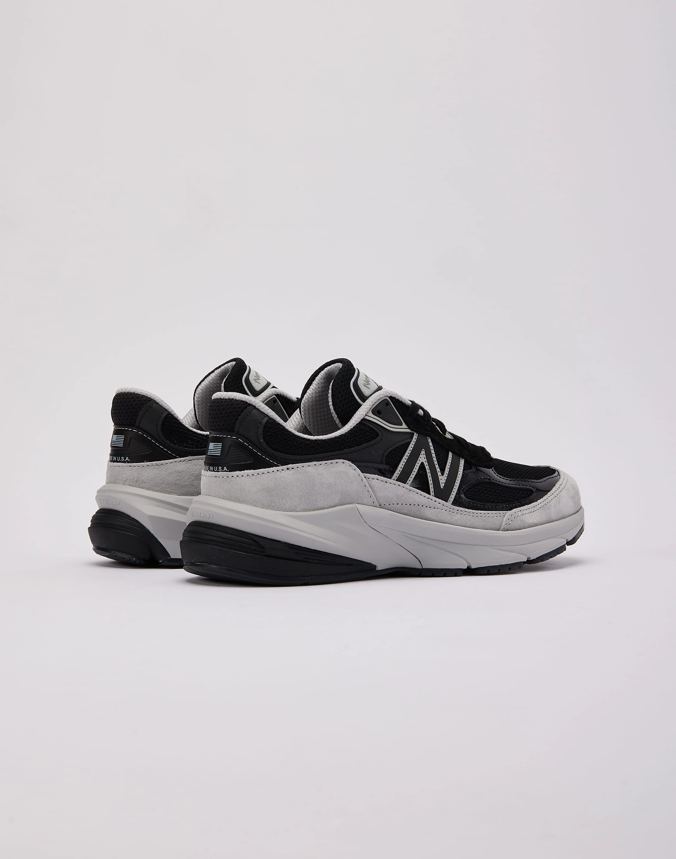 New Balance MADE In USA 990v6 Cushioned Shoes