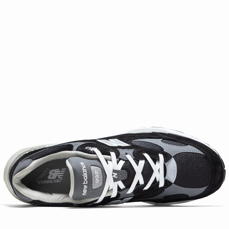 New Balance Made in USA 992 - Black/Grey New Balance versatile casual sneakers
