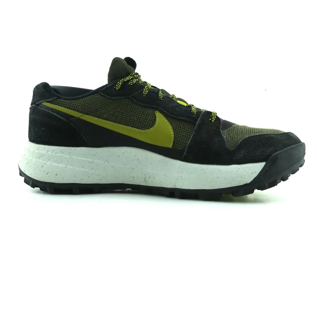NIKE ACG LOWCATE sporty Nike shoe designs