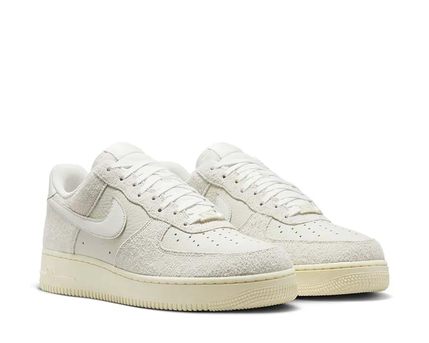 Nike Air Force 1 '07 LX "Light Bone" Nike all-day comfort shoes