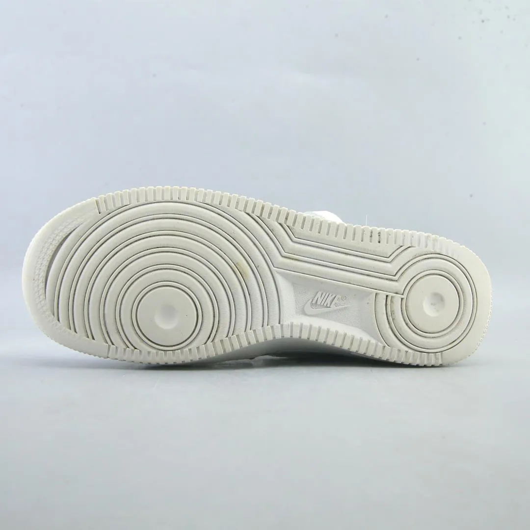 NIKE AIR FORCE 1 sporty Nike shoe designs