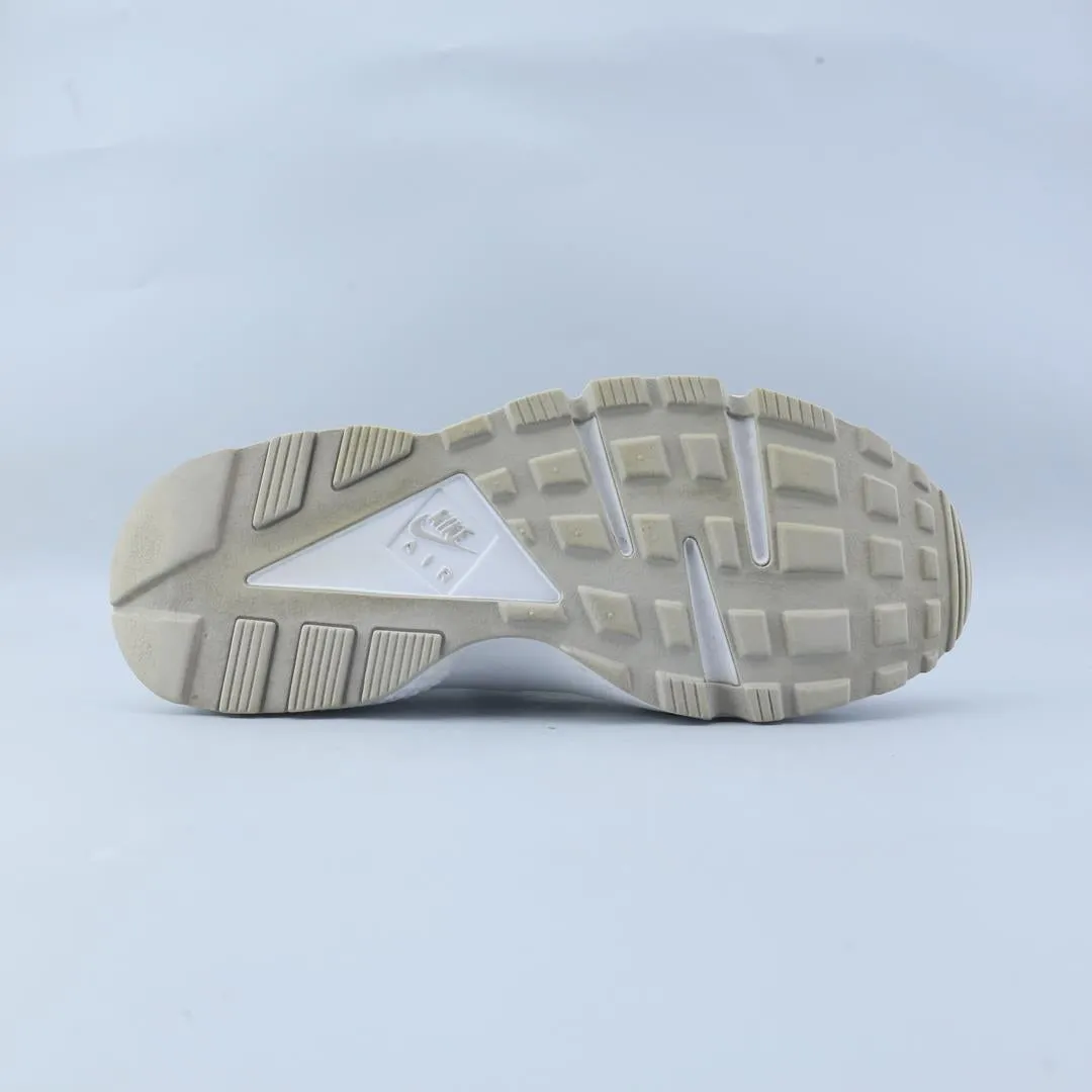 NIKE AIR HUARACHE Nike athletic footwear visuals