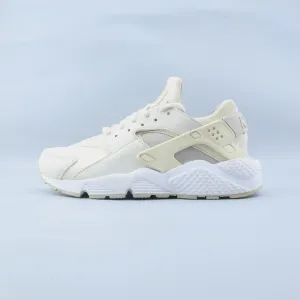 NIKE AIR HUARACHE Nike sleek running shoe styles