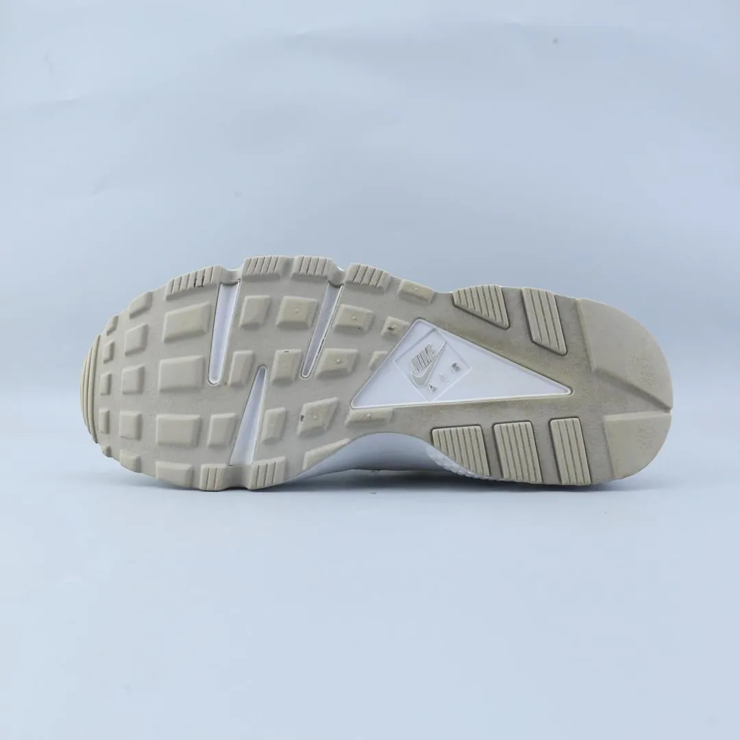 NIKE AIR HUARACHE Nike athletic footwear visuals