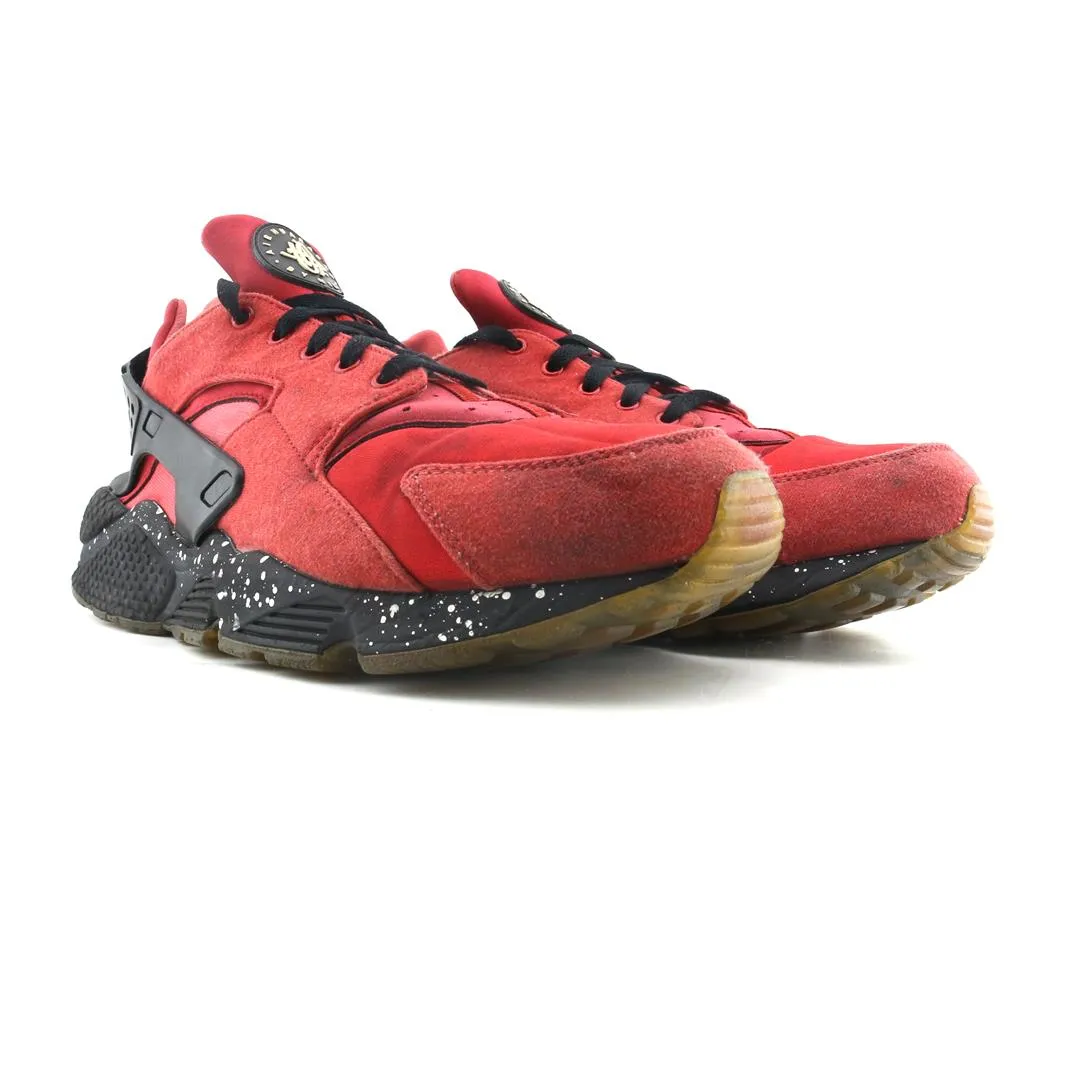 NIKE AIR HUARACHE RUN sporty Nike shoe designs