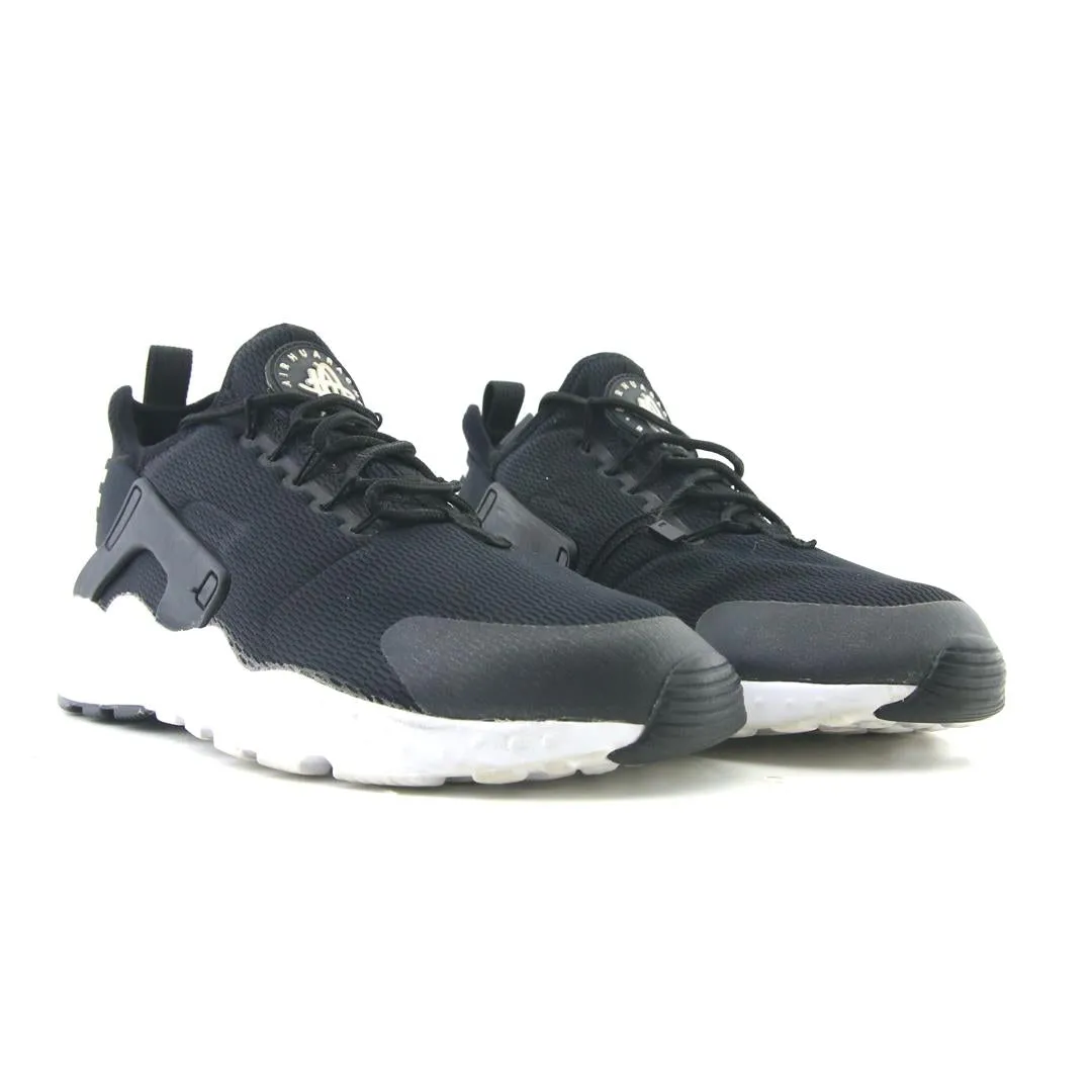 NIKE AIR HUARACHE RUN ULTRA sporty Nike shoe designs