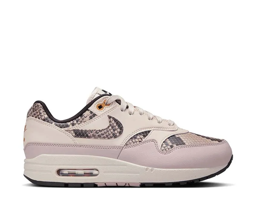 Nike Air Max 1 '87 W "Malt" Nike classic sneakers for everyday motion