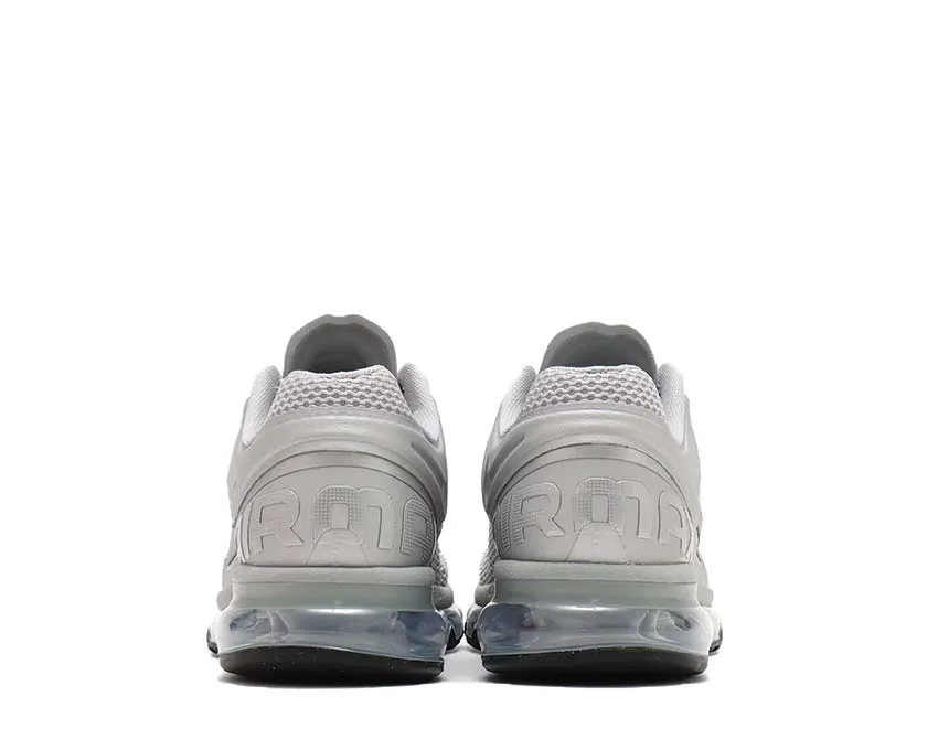 Nike Air Max 2013 "Metallic Silver" Nike retro-inspired sneakers