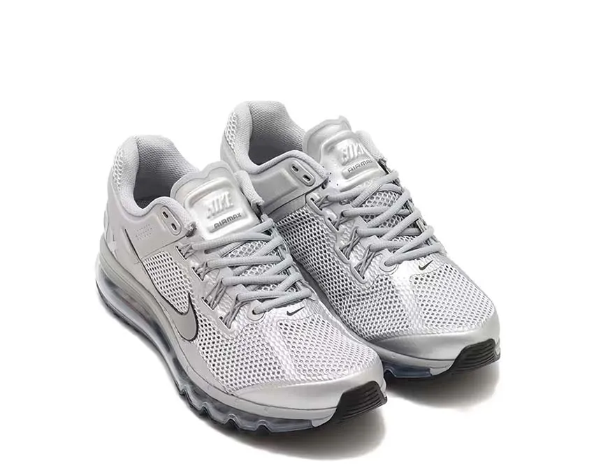Nike Air Max 2013 "Metallic Silver" Nike retro-inspired sneakers