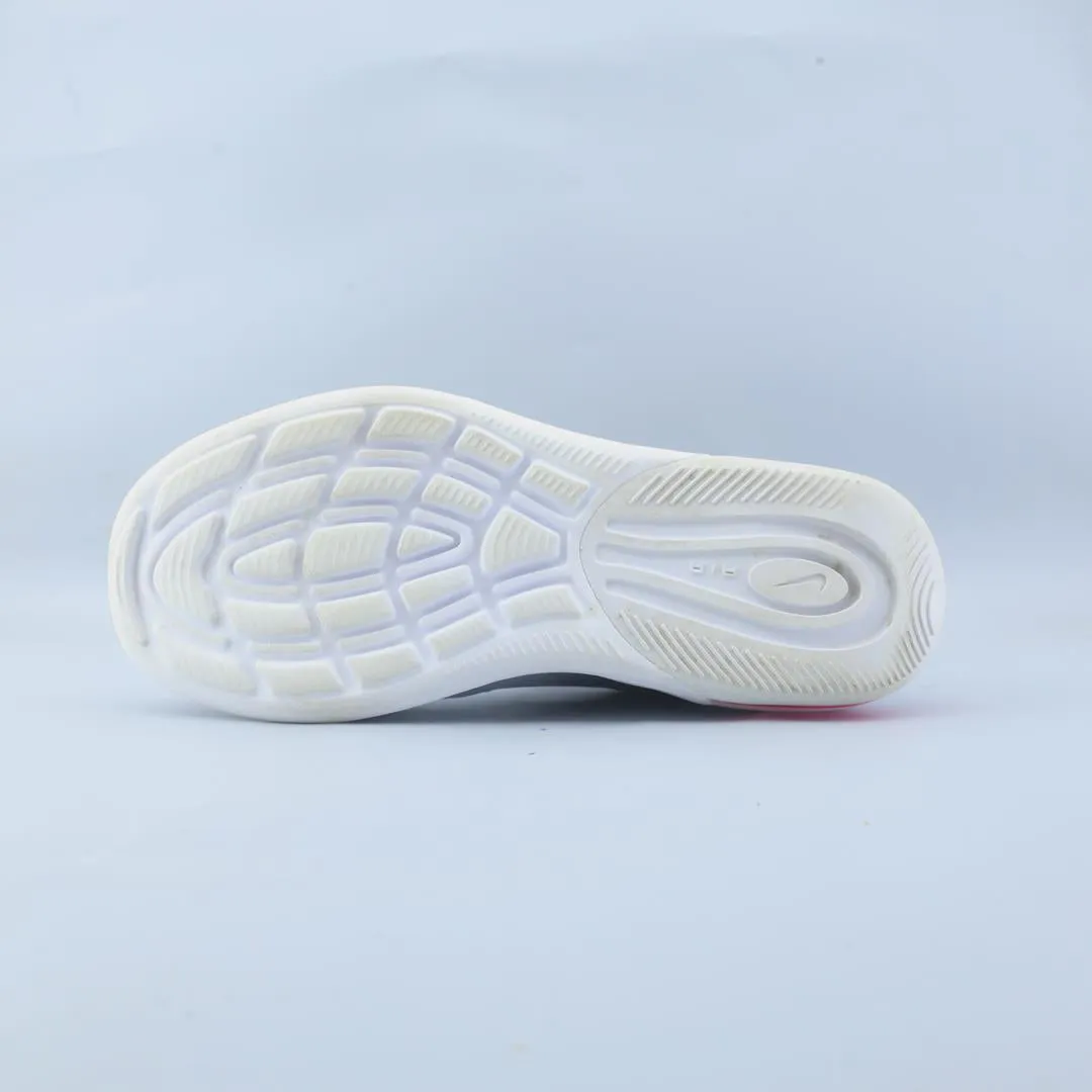 NIKE  AIR MAX AXIS stylish Nike trainer looks